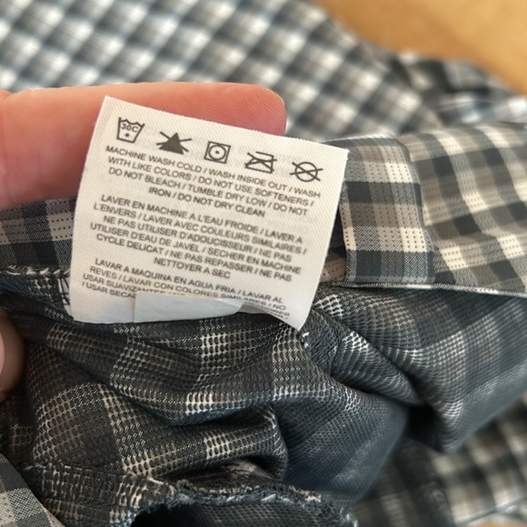 Nike Golf women’s plaid Bermuda length golf shorts size 12 - Picture 11 of 15